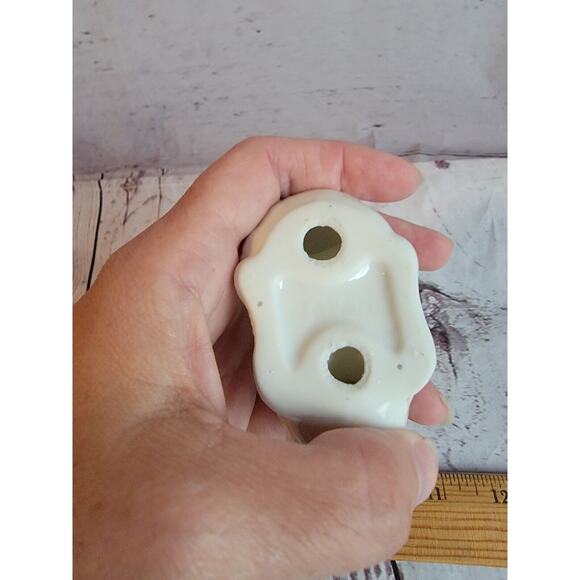 White Ceramic Napkin Rings 4 Animals Farm Chicken Pig Duck Rabbit Japan - Picture 12 of 12